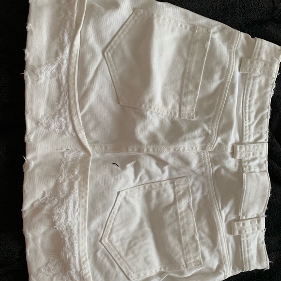 Jean Skirt - Picture 3 of 3